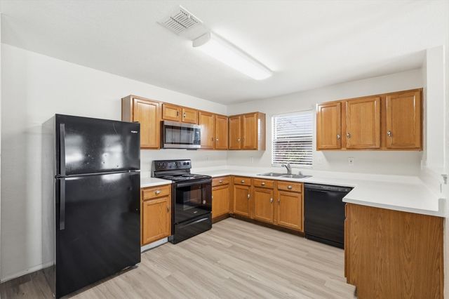 725 Lovern Street, Cedar Hill, TX 75104