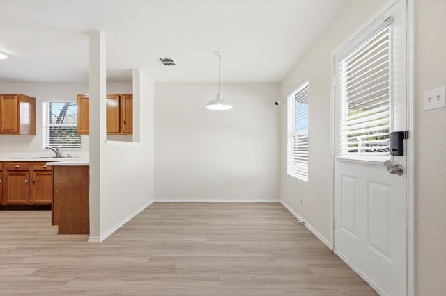 725 Lovern Street, Cedar Hill, TX 75104