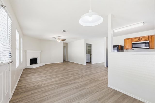 725 Lovern Street, Cedar Hill, TX 75104