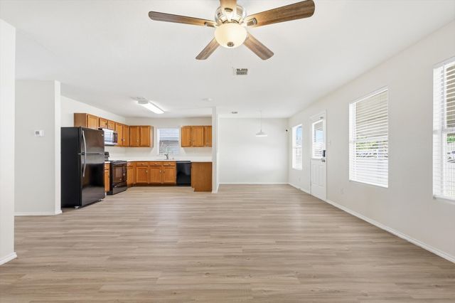 725 Lovern Street, Cedar Hill, TX 75104