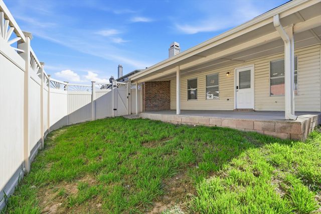 725 Lovern Street, Cedar Hill, TX 75104