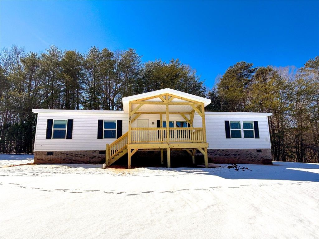 4951 Rhoney Road, Connelly Springs, NC 28612