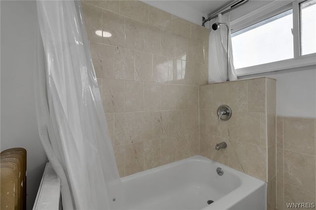 228 Highgate Avenue, Buffalo, NY 14215