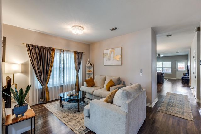 21000 Penny Royal DR, Pflugerville, TX 78660