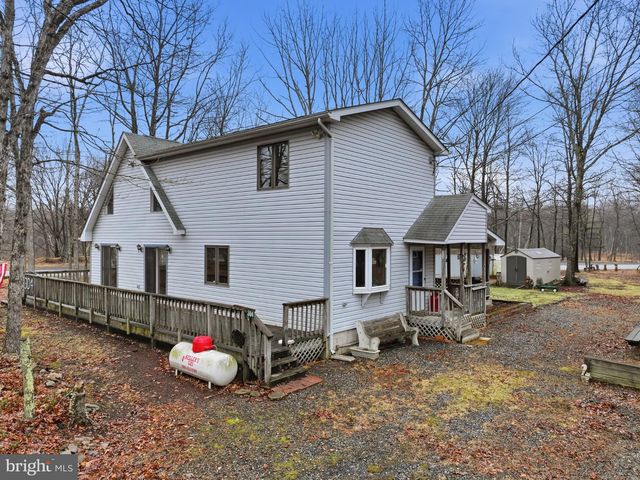 304 MCKUEN WAY, Albrightsville, PA 18210