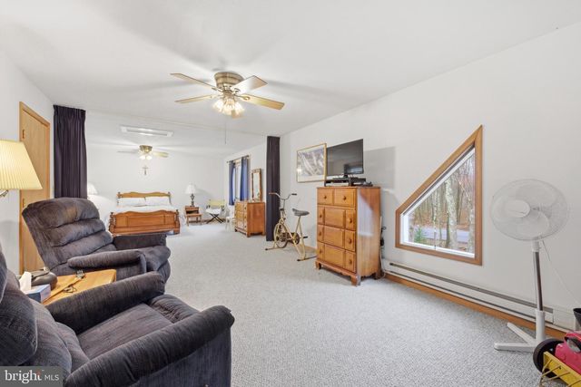 304 MCKUEN WAY, Albrightsville, PA 18210