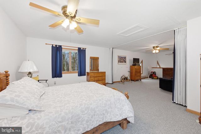 304 MCKUEN WAY, Albrightsville, PA 18210