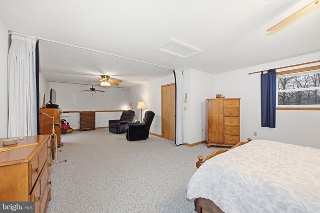 304 MCKUEN WAY, Albrightsville, PA 18210