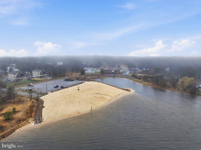 304 MCKUEN WAY, Albrightsville, PA 18210