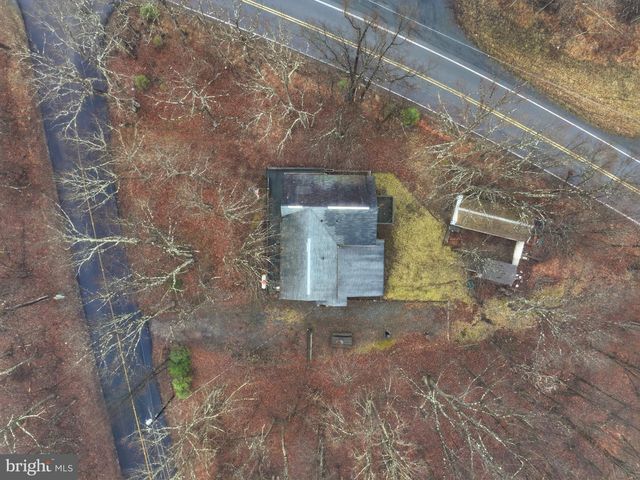 304 MCKUEN WAY, Albrightsville, PA 18210