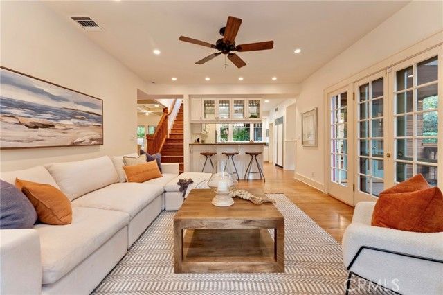 354 N Canon Avenue, Sierra Madre, CA 91024