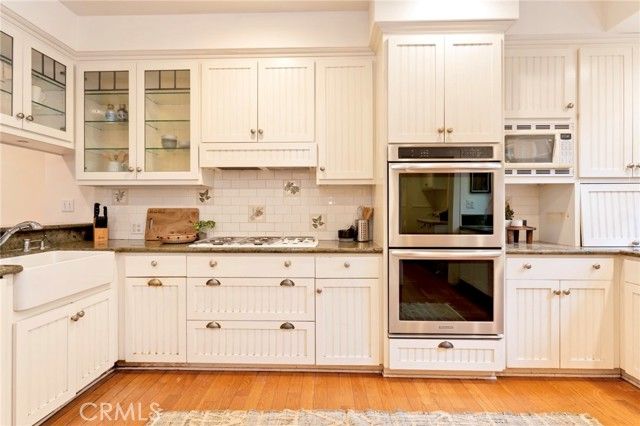 354 N Canon Avenue, Sierra Madre, CA 91024