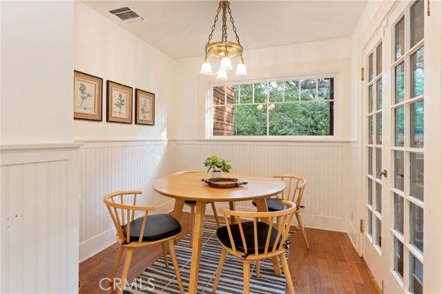 354 N Canon Avenue, Sierra Madre, CA 91024