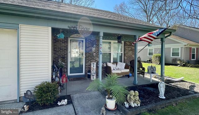 28 MORNING GLORY LN, Whiting, NJ 08759