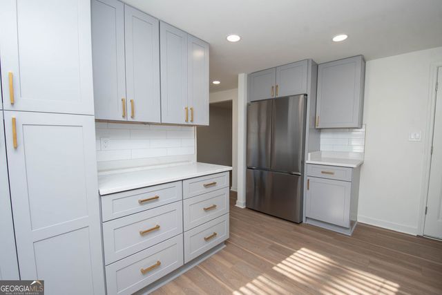 302 Glenview Drive, Peachtree City, GA 30269