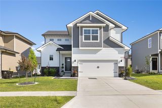 705 SE Booth Avenue, Waukee, IA 50263
