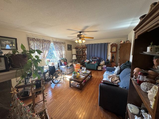 33 Teaks Drive, Hayesville, NC 28904