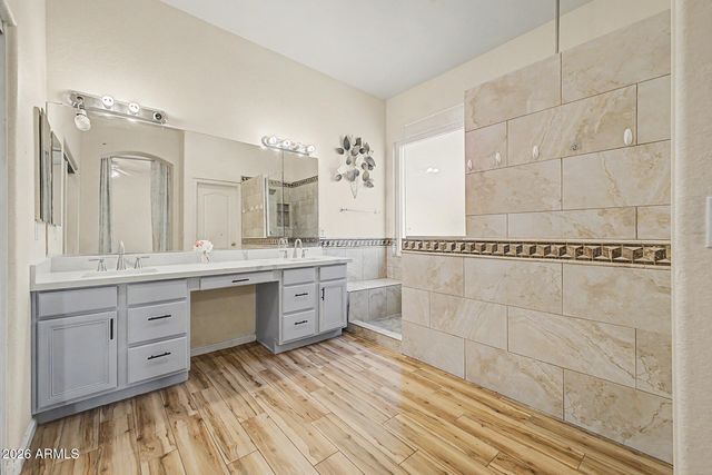 8663 W YUKON Drive, Peoria, AZ 85382