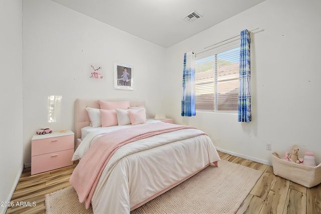 8663 W YUKON Drive, Peoria, AZ 85382