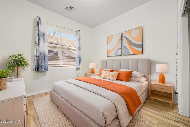 8663 W YUKON Drive, Peoria, AZ 85382