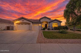 8663 W YUKON Drive, Peoria, AZ 85382