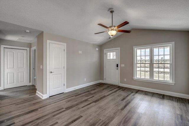 1264 Blue Moon Dr., Loris, SC 29569