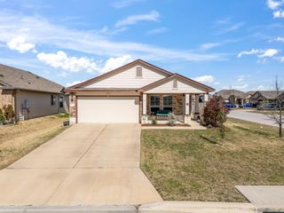 137 Hematite LN, Jarrell, TX 76537