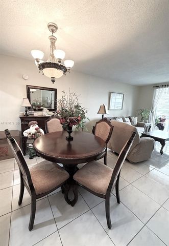 18601 NE 14th Ave 201, Miami, FL 33179