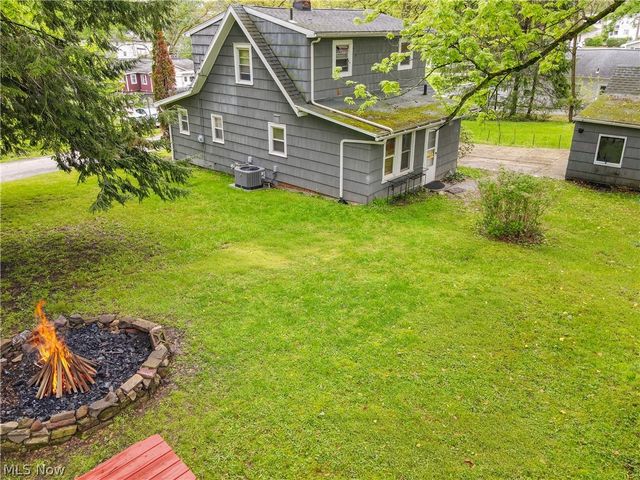 2574 South Street, Lakemore, OH 44250