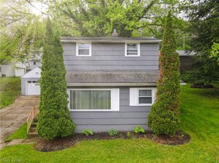 2574 South Street, Lakemore, OH 44250