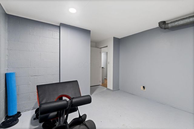 64 Glen Drive, Worthington, OH 43085