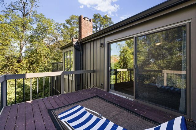 64 Glen Drive, Worthington, OH 43085