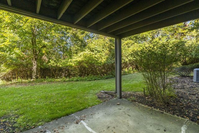 64 Glen Drive, Worthington, OH 43085