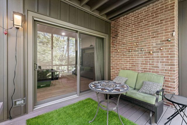 64 Glen Drive, Worthington, OH 43085