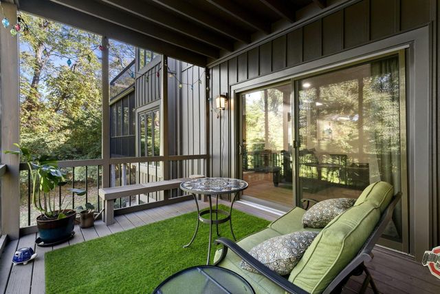 64 Glen Drive, Worthington, OH 43085