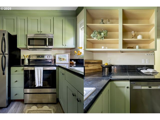 3719 Se 42ND Ave, Portland, OR 97206