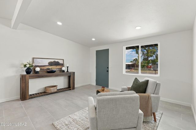 1126 E Macarthur Street, Tucson, AZ 85714