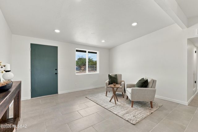 1126 E Macarthur Street, Tucson, AZ 85714