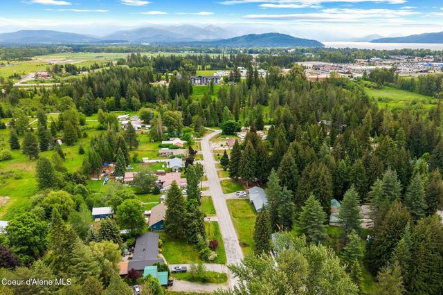439 Vedelwood DR, Sandpoint, ID 83864