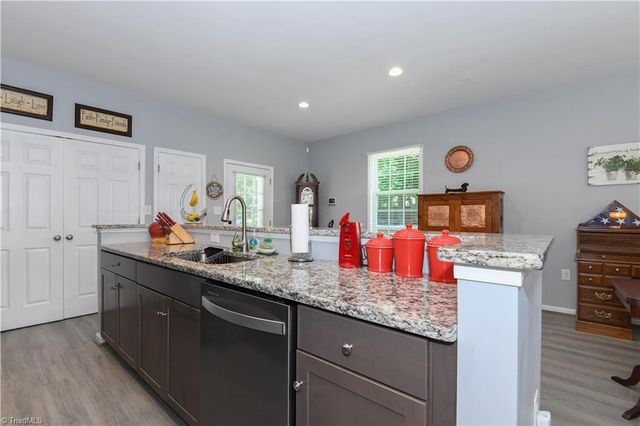 816 Barnes Street, Reidsville, NC 27320