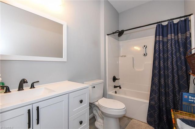 816 Barnes Street, Reidsville, NC 27320