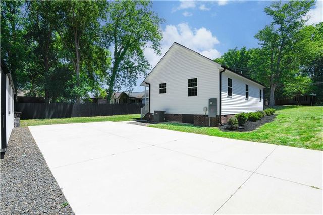 816 Barnes Street, Reidsville, NC 27320