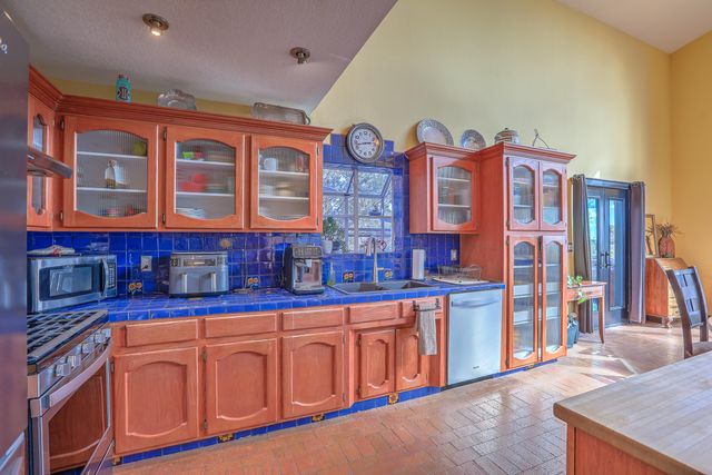 28 Angeles Vista Circle, Sandia Park, NM 87047