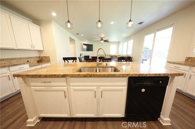 3848 Vine Maple, San Bernardino, CA 92407