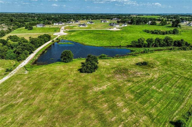 1560 Bluebonnet Ridge Drive, Chappell Hill, TX 77426