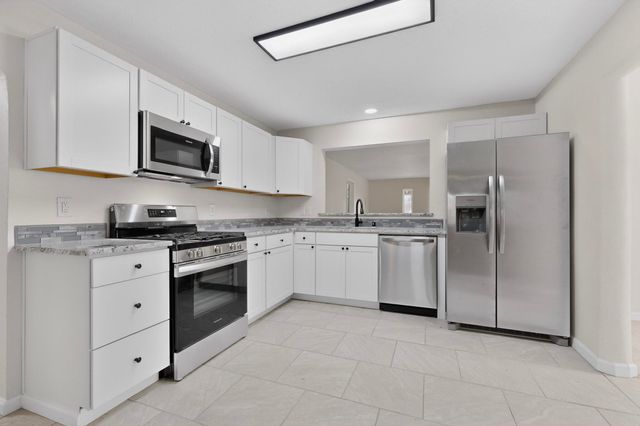 5316 10th Court NW, Albuquerque, NM 87107