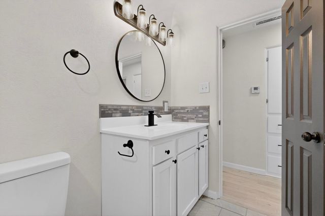 5316 10th Court NW, Albuquerque, NM 87107