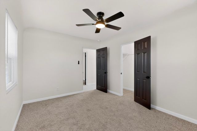 5316 10th Court NW, Albuquerque, NM 87107
