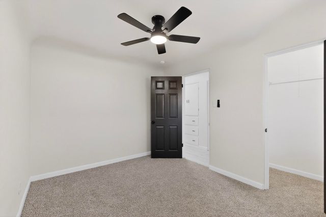 5316 10th Court NW, Albuquerque, NM 87107