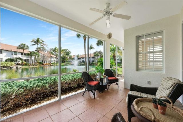 2180 Hawksridge DR # 2002, Naples, FL 34105